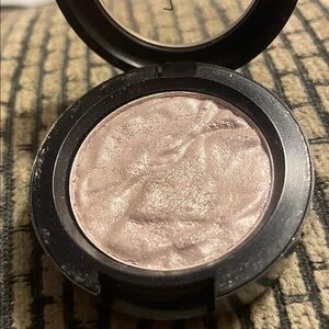MAC Sweet Illusion Foiled Eyeshadow